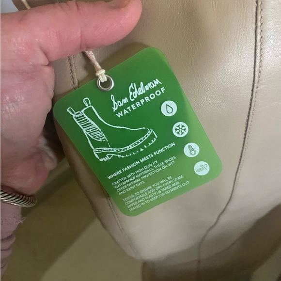 NEW $275 Sam Edelman ‘Larina’ lug sole waterproof leather boots - Picture 9 of 12